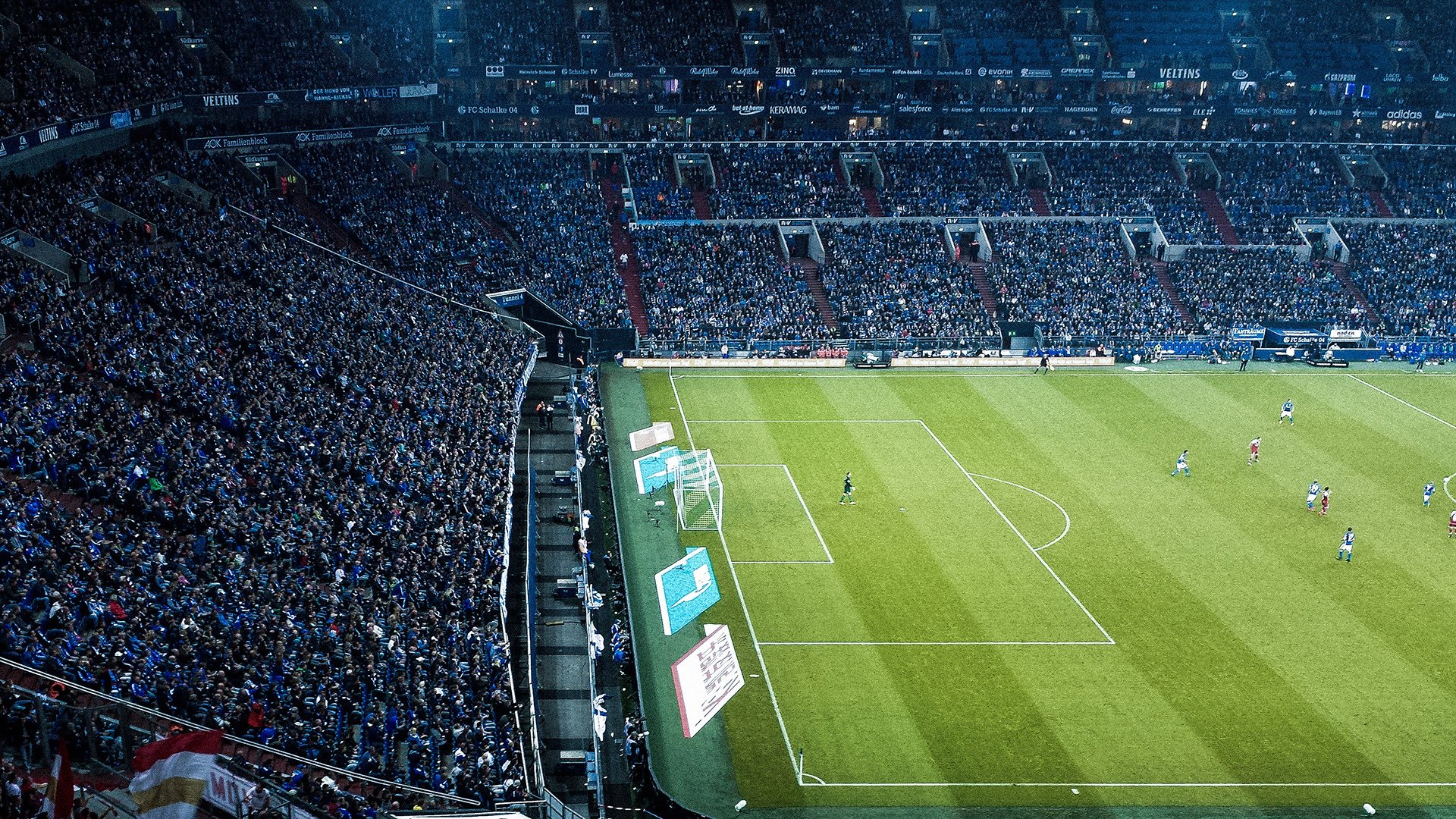 欧冠“黑金时代”:那些金光璀璨的夺冠季节,欧冠金靴百度百科